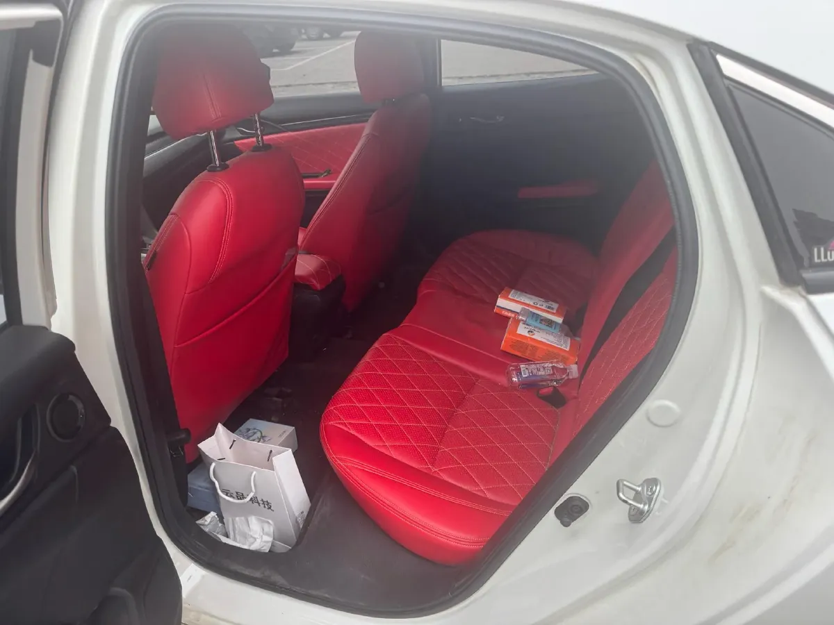 2021 Honda Civic 1.5T 177HP L4 CVT,autocango,china used car exporter,china ev exporter,chinese used car exporter,chinese used ev exporter