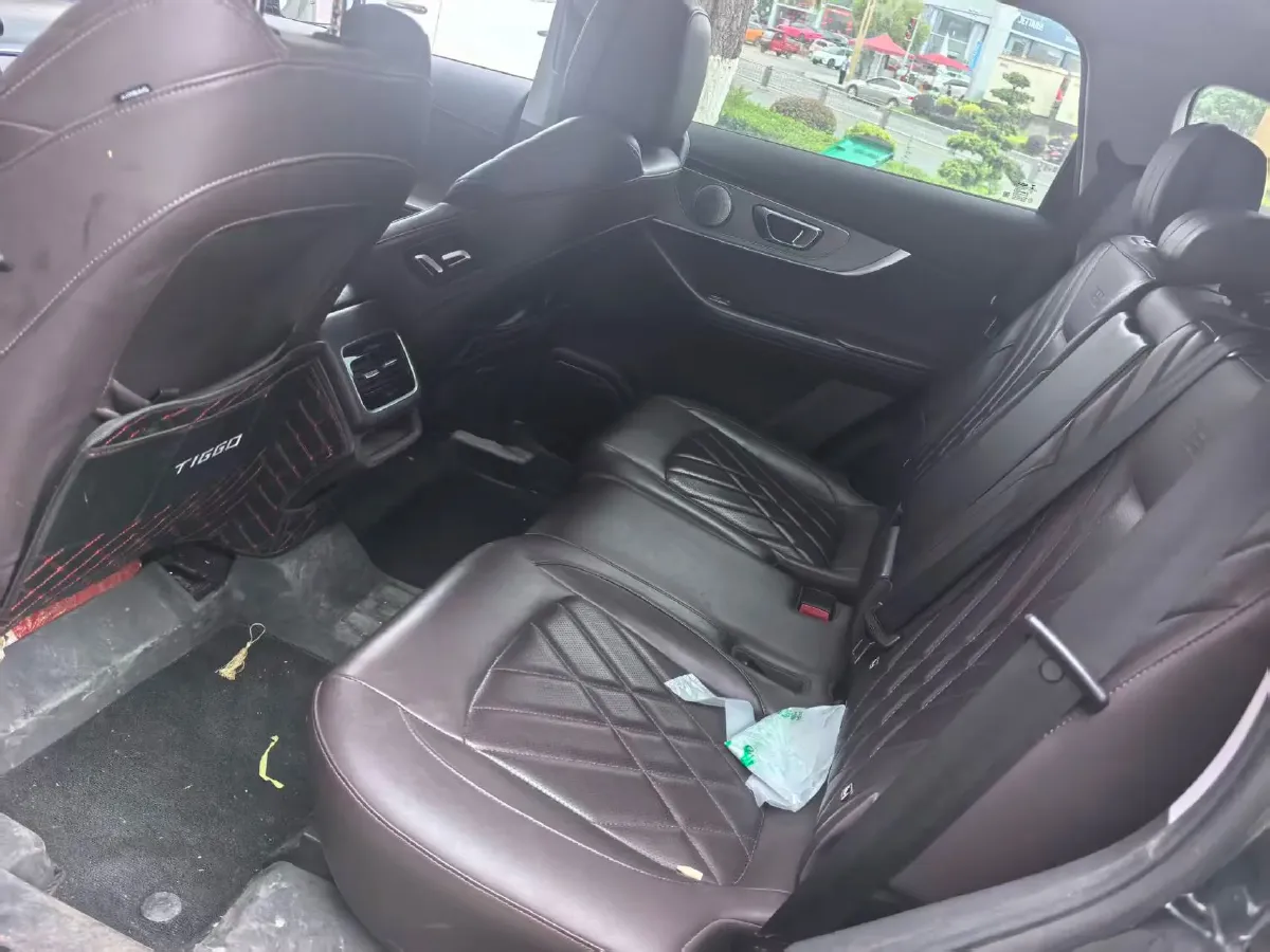 2022 Chery Tiggo 8 PRO 2.0T 254HP L4 7DCT,autocango,china used car exporter,china ev exporter,chinese used car exporter,chinese used ev exporter