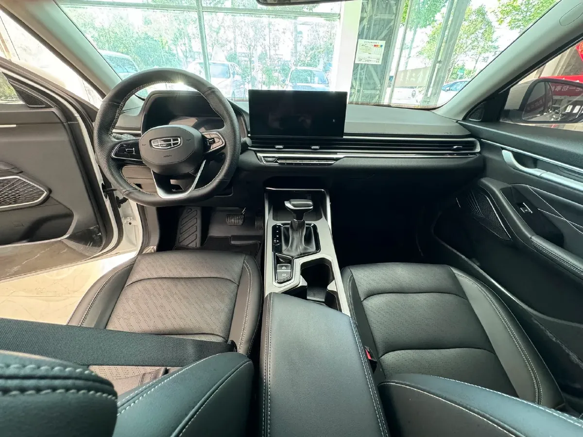 2023 Geely Emgrand 1.5L 127HP L4 CVT,autocango,china used car exporter,china ev exporter,chinese used car exporter,chinese used ev exporter