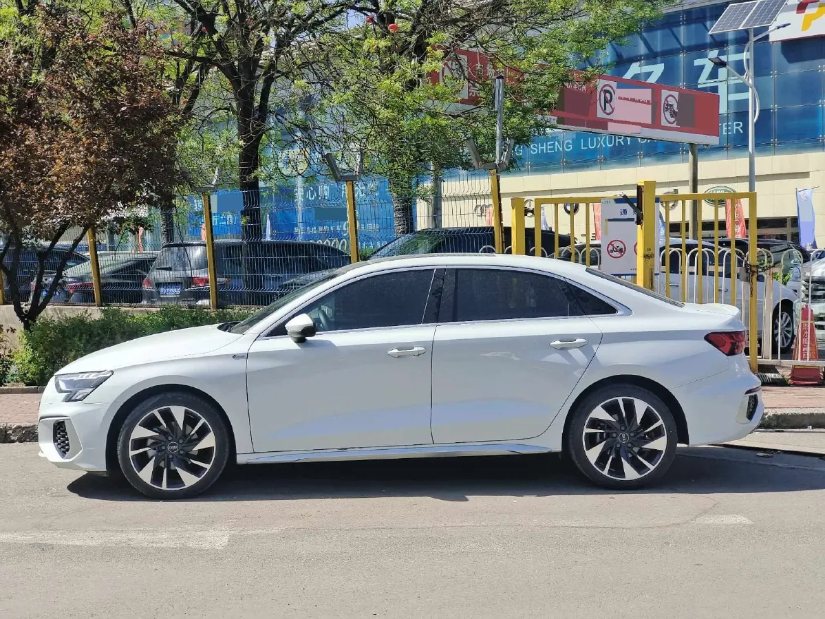 2023 Audi A3 1.4T 150HP L4 7DCT,autocango,china used car exporter,china ev exporter,chinese used car exporter,chinese used ev exporter