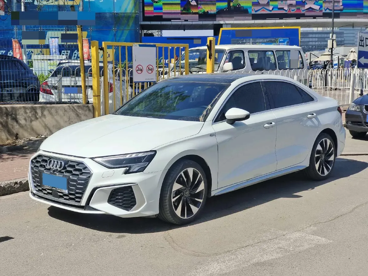 2023 Audi A3 1.4T 150HP L4 7DCT,autocango,china used car exporter,china ev exporter,chinese used car exporter,chinese used ev exporter