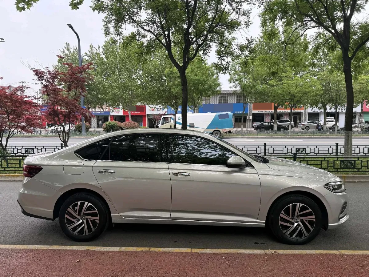 2023 Volkswagen Lavida 1.5L 110HP L4 6AT,autocango,china used car exporter,china ev exporter,chinese used car exporter,chinese used ev exporter