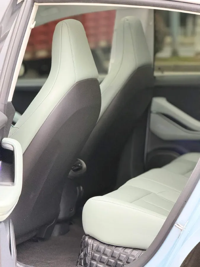 2022 JunTian HeiWuShi Youth 2.0T 203HP L4 6AT,autocango,china used car exporter,china ev exporter,chinese used car exporter,chinese used ev exporter