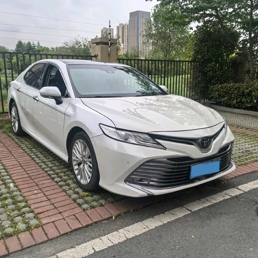 2019 Toyota Camry 2.5L 209HP L4 8AT,autocango,china used car exporter,china ev exporter,chinese used car exporter,chinese used ev exporter