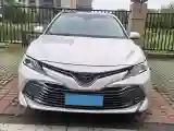 2019 Toyota Camry 2.5L 209HP L4 8AT