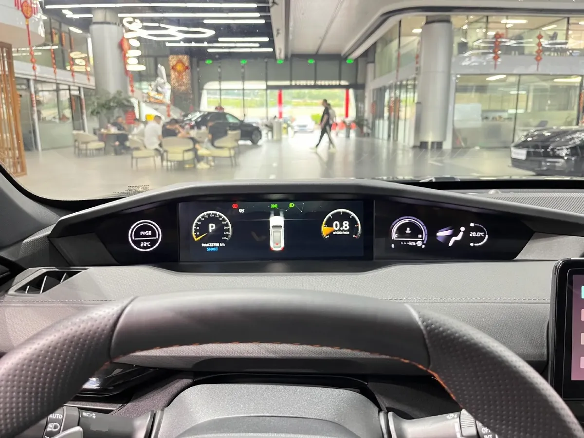 2022 ChangAn UNI-V 2.0T 233HP L4 8AT,autocango,china used car exporter,china ev exporter,chinese used car exporter,chinese used ev exporter