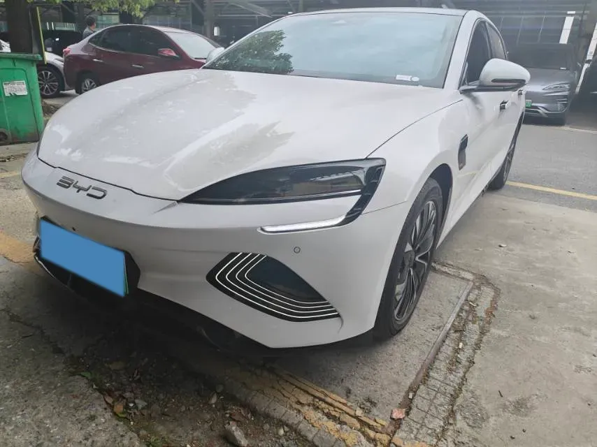 2023 BYD Seal BEV 61.4KWH,autocango,china used car exporter,china ev exporter,chinese used car exporter,chinese used ev exporter