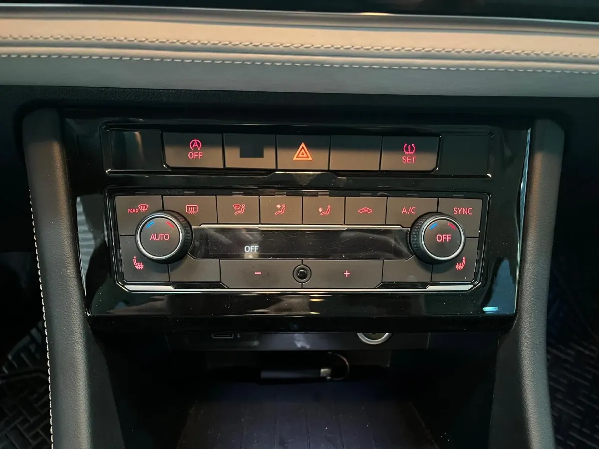 2022 Jetta VS5 1.4T 150HP L4 6AT,autocango,china used car exporter,china ev exporter,chinese used car exporter,chinese used ev exporter