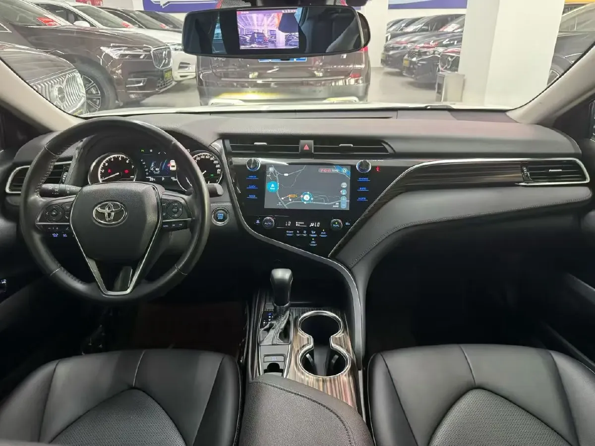 2019 Toyota Camry 2.5L 178HP L4 E-CVT Hybrid,autocango,china used car exporter,china ev exporter,chinese used car exporter,chinese used ev exporter