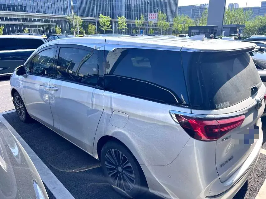 2021 Buick GL8 2.0T 237HP L4 9AT,autocango,china used car exporter,china ev exporter,chinese used car exporter,chinese used ev exporter