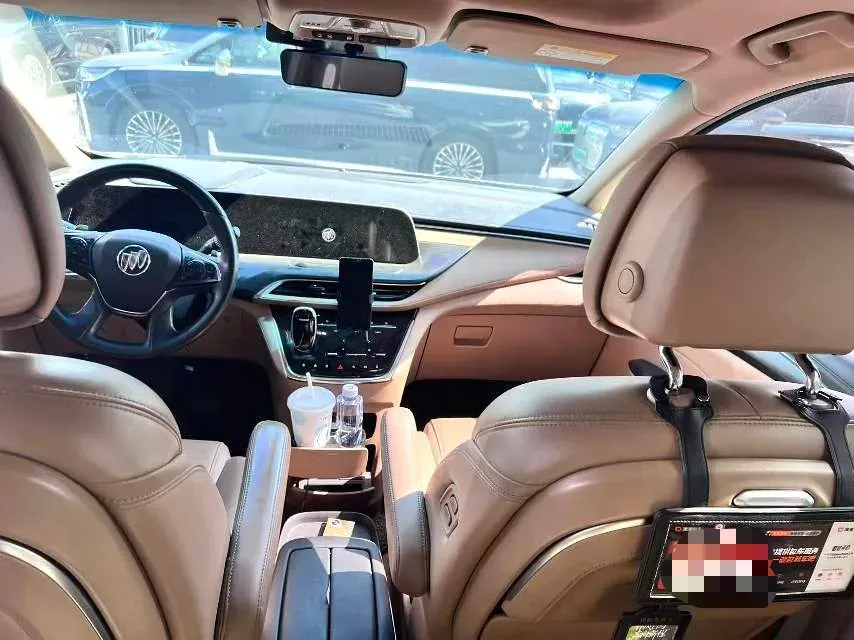 2021 Buick GL8 2.0T 237HP L4 9AT,autocango,china used car exporter,china ev exporter,chinese used car exporter,chinese used ev exporter