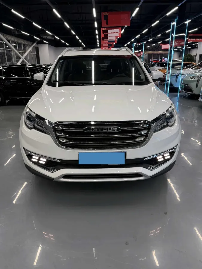 2020 Jetour X70 1.5T 156HP L4 6DCT,autocango,china used car exporter,china ev exporter,chinese used car exporter,chinese used ev exporter