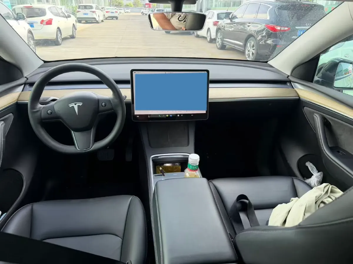 2022 Tesla Model Y BEV 60KWH,autocango,china used car exporter,china ev exporter,chinese used car exporter,chinese used ev exporter