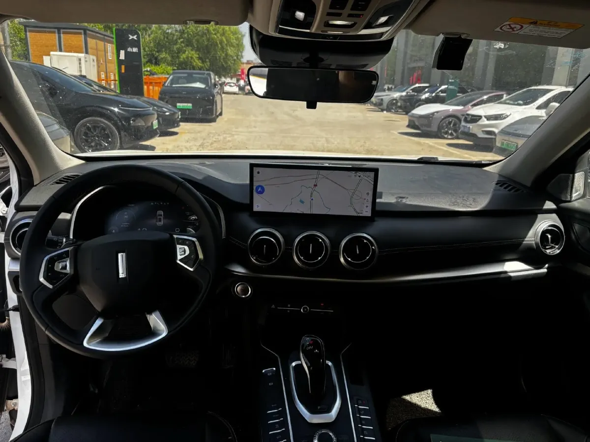 2021 WEY VV6 2.0T 227HP L4 7DCT,autocango,china used car exporter,china ev exporter,chinese used car exporter,chinese used ev exporter