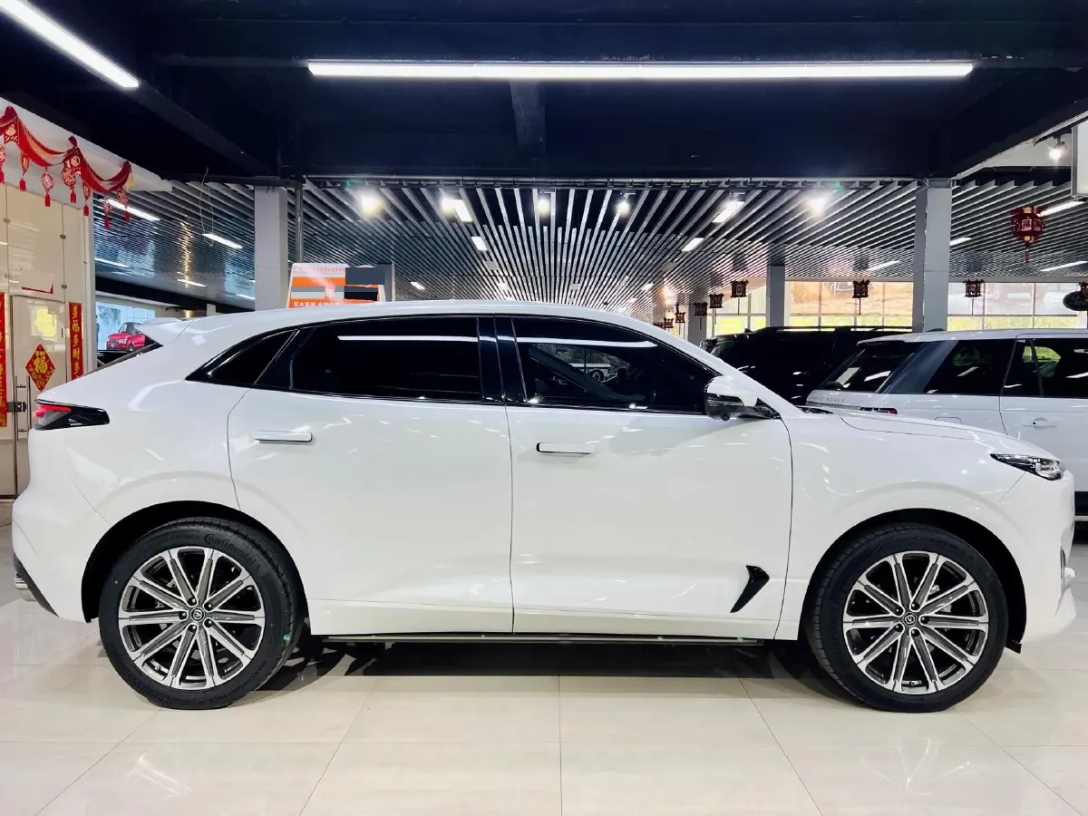 2021 ChangAn UNI-K 2.0T 233HP L4 8AT,autocango,china used car exporter,china ev exporter,chinese used car exporter,chinese used ev exporter