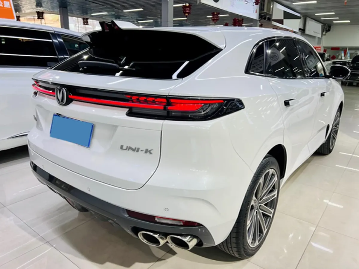 2021 ChangAn UNI-K 2.0T 233HP L4 8AT,autocango,china used car exporter,china ev exporter,chinese used car exporter,chinese used ev exporter