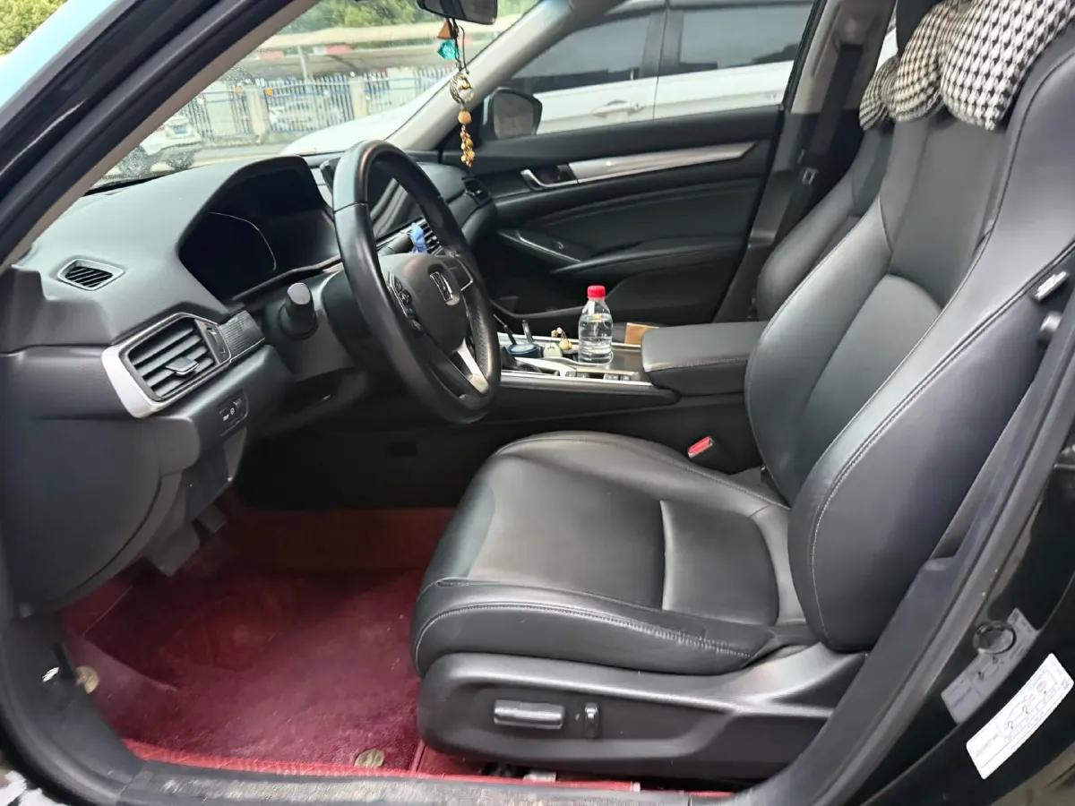 2022 Honda Accord 1.5T 194HP L4 CVT,autocango,china used car exporter,china ev exporter,chinese used car exporter,chinese used ev exporter