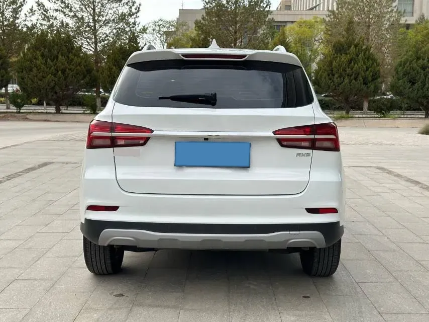 2022 Roewe RX5 1.5T 181HP L4 6MT,autocango,china used car exporter,china ev exporter,chinese used car exporter,chinese used ev exporter