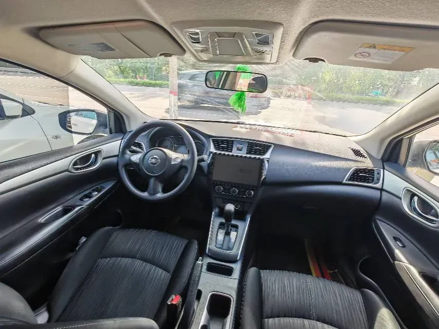 2022 Nissan Sylphy 1.6L 122HP L4 CVT,autocango,china used car exporter,china ev exporter,chinese used car exporter,chinese used ev exporter