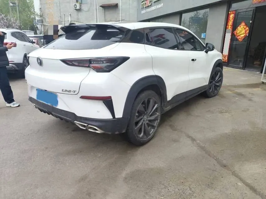 2020 ChangAn UNI-T 1.5T 180HP L4 7DCT,autocango,china used car exporter,china ev exporter,chinese used car exporter,chinese used ev exporter