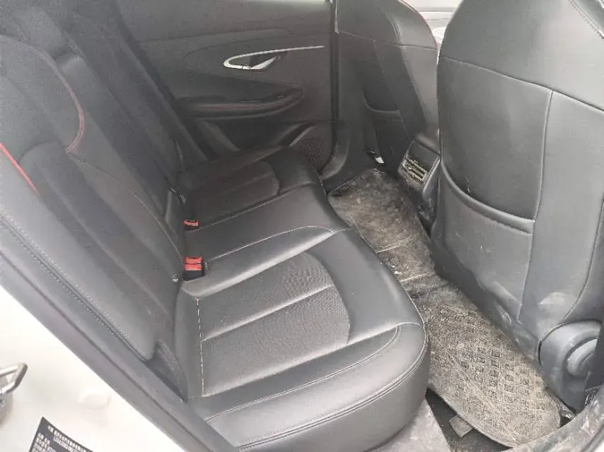 2020 ChangAn UNI-T 1.5T 180HP L4 7DCT,autocango,china used car exporter,china ev exporter,chinese used car exporter,chinese used ev exporter