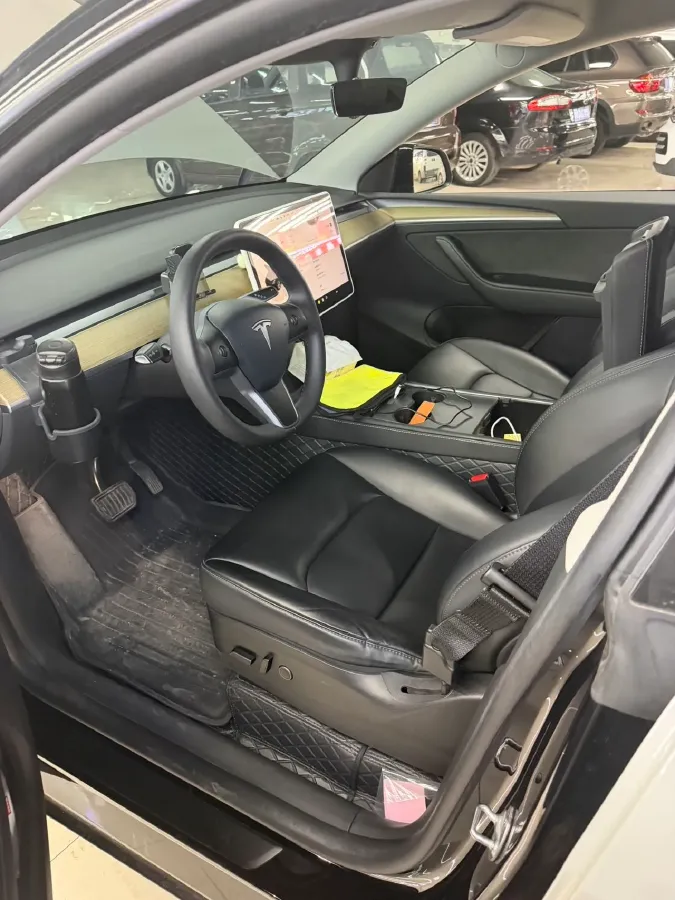 2022 Tesla Model Y BEV 60KWH,autocango,china used car exporter,china ev exporter,chinese used car exporter,chinese used ev exporter