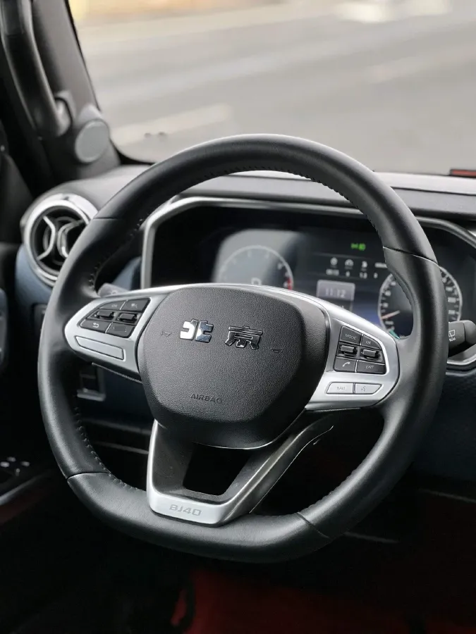 2020 Beijing BJ40 2.0T 224HP L4 8AT,autocango,china used car exporter,china ev exporter,chinese used car exporter,chinese used ev exporter