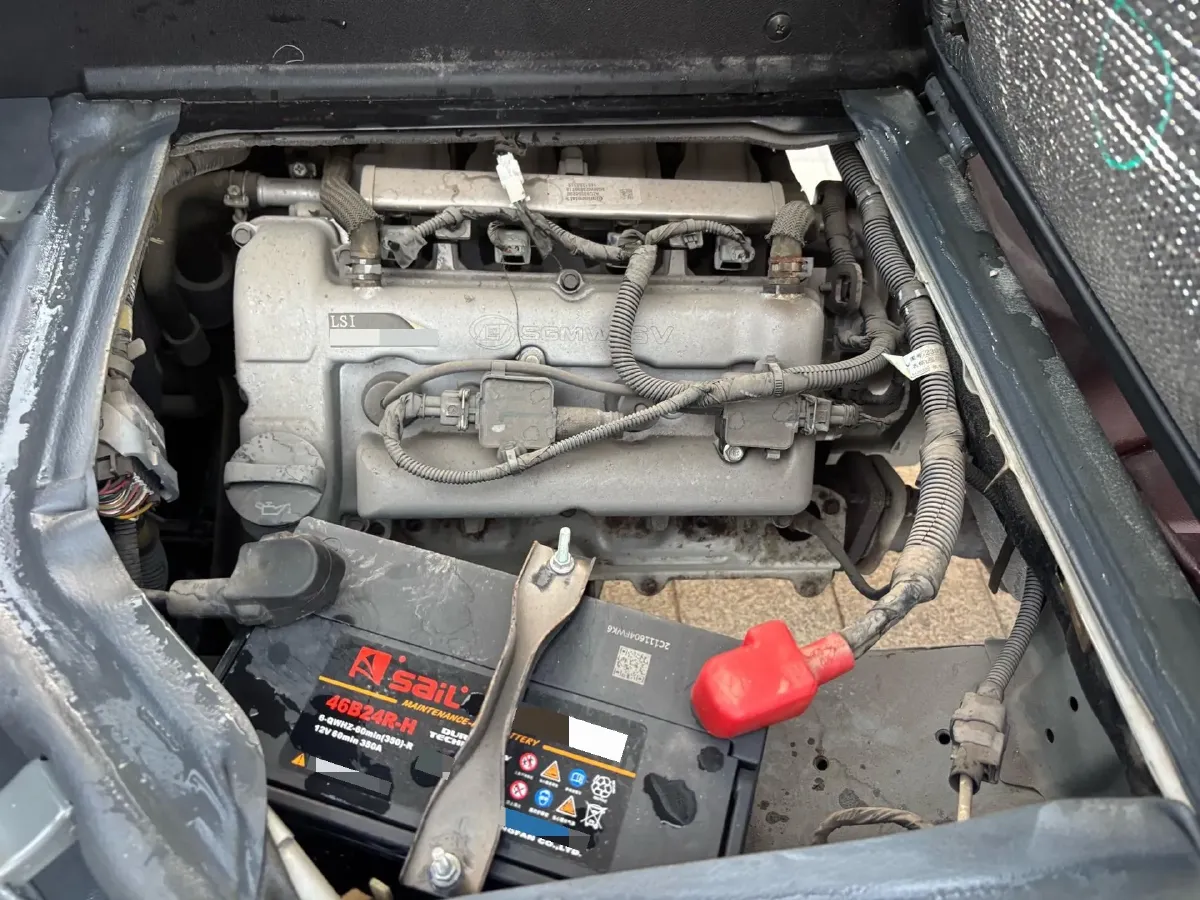 2015 WuLing ZhiGuang 1.2L 82HP L4 5MT,autocango,china used car exporter,china ev exporter,chinese used car exporter,chinese used ev exporter