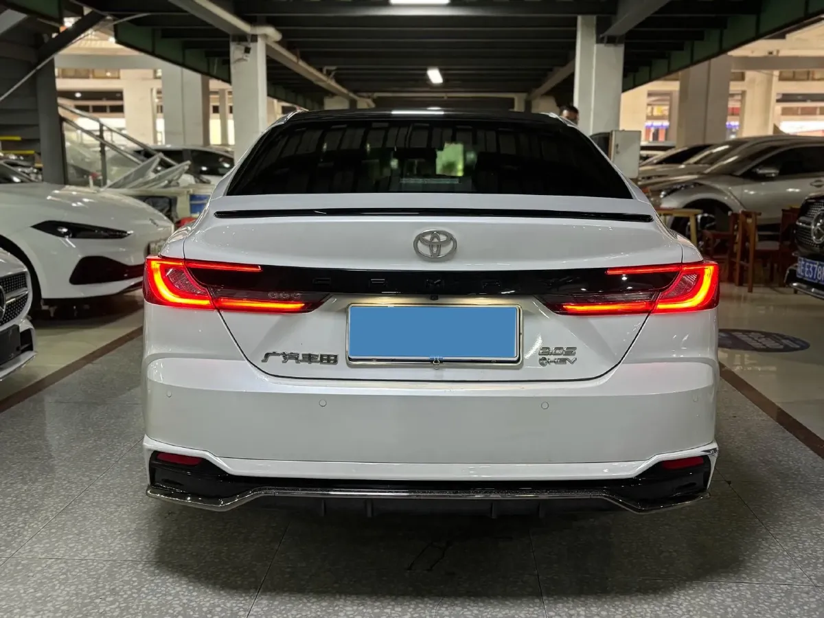 2024 Toyota Camry 2.0L 152HP L4 E-CVT Hybrid,autocango,china used car exporter,china ev exporter,chinese used car exporter,chinese used ev exporter