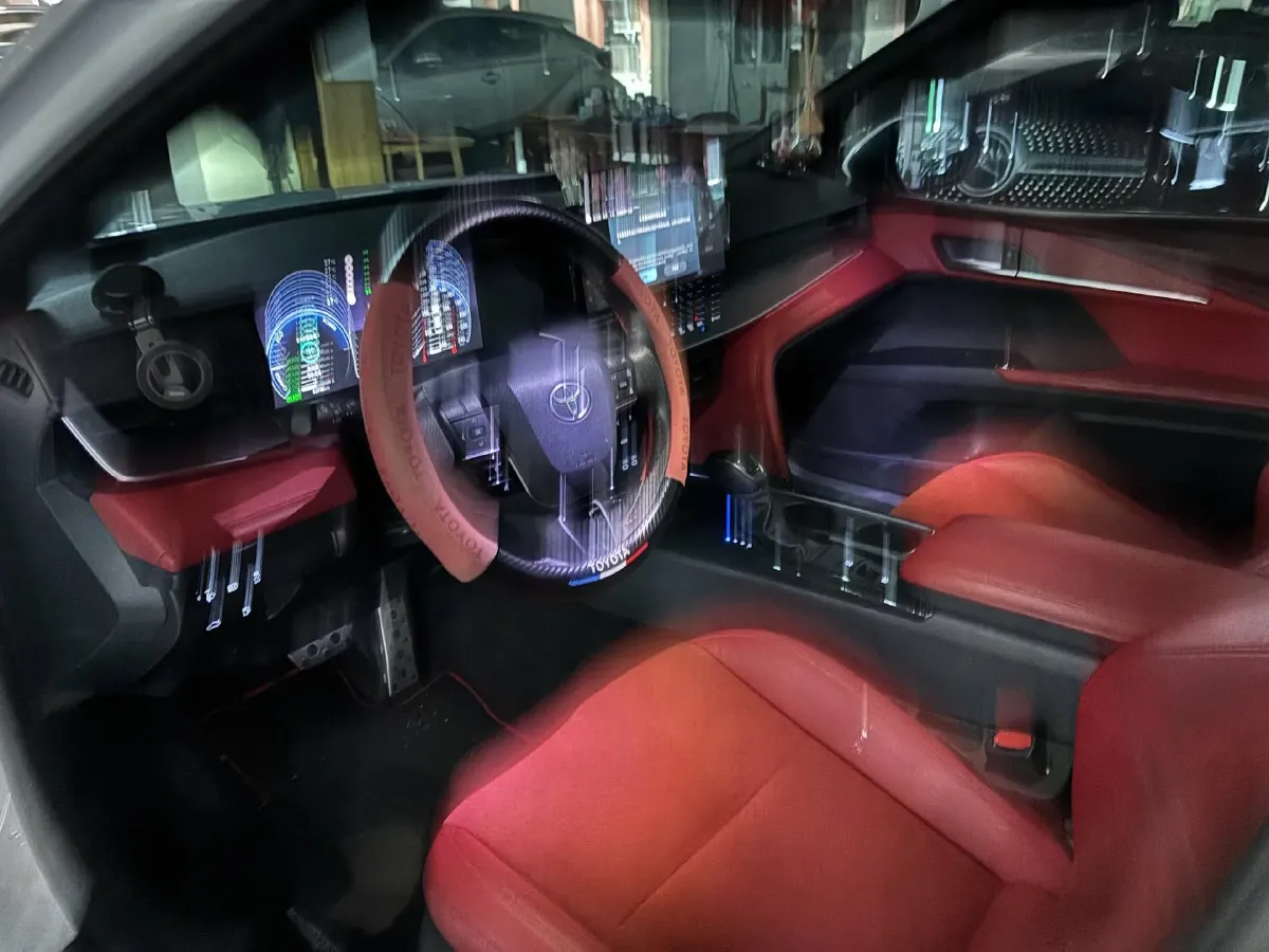 2024 Toyota Camry 2.0L 152HP L4 E-CVT Hybrid,autocango,china used car exporter,china ev exporter,chinese used car exporter,chinese used ev exporter