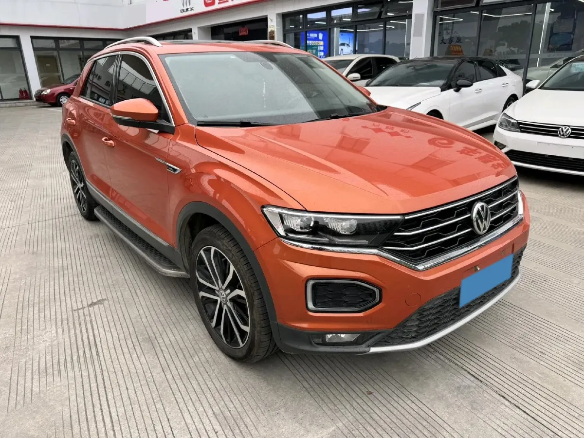 2021 Volkswagen T-Roc 1.4T 150HP L4 7DCT,autocango,china used car exporter,china ev exporter,chinese used car exporter,chinese used ev exporter