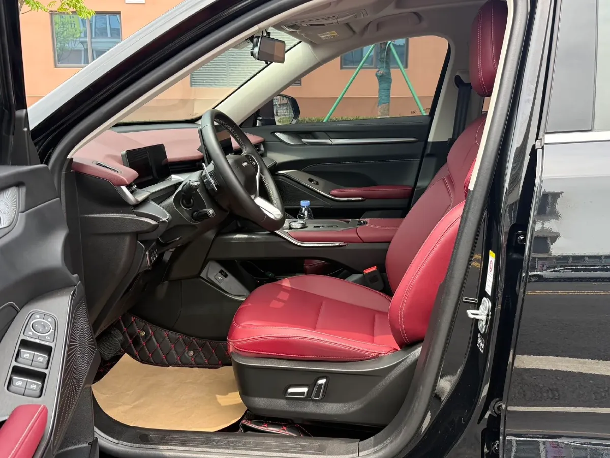 2021 Haval H6 1.5T 169HP L4 7DCT,autocango,china used car exporter,china ev exporter,chinese used car exporter,chinese used ev exporter