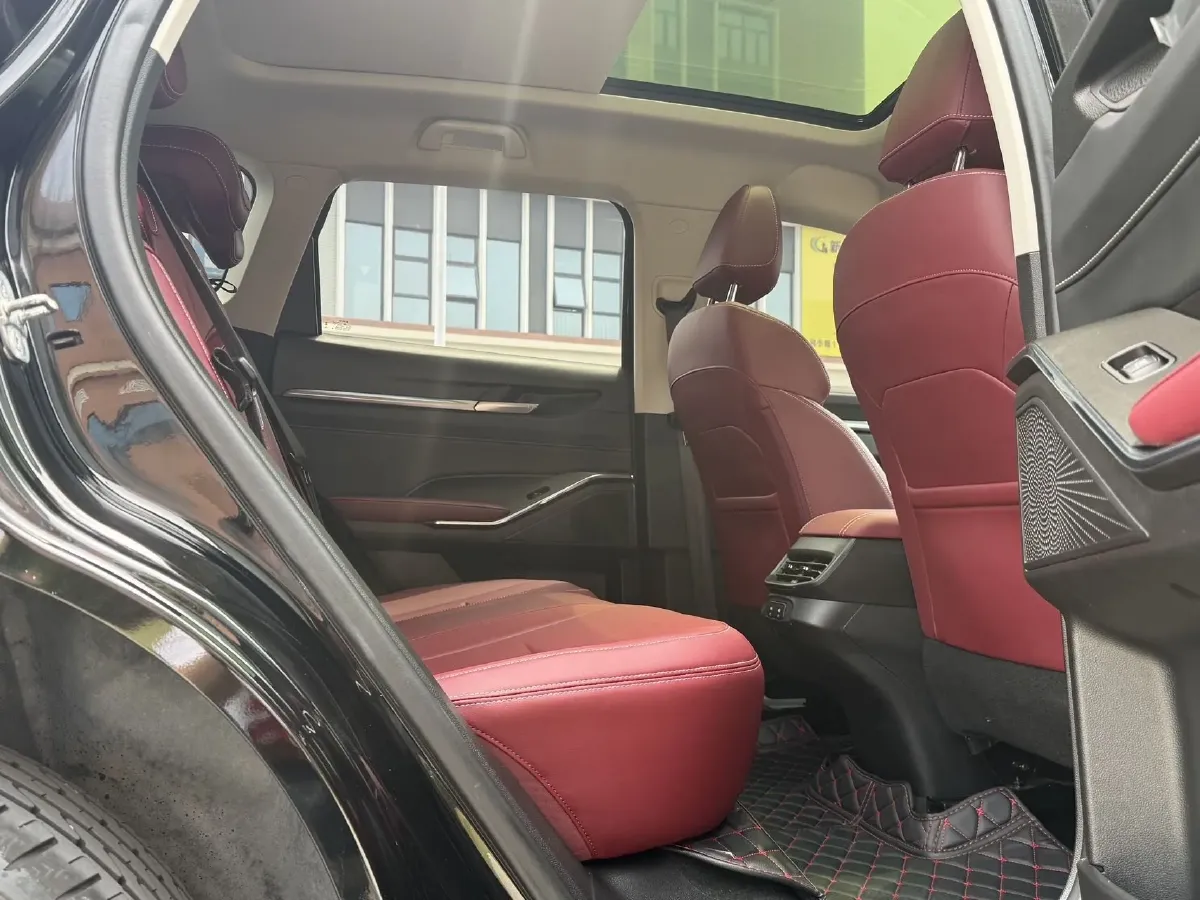 2021 Haval H6 1.5T 169HP L4 7DCT,autocango,china used car exporter,china ev exporter,chinese used car exporter,chinese used ev exporter