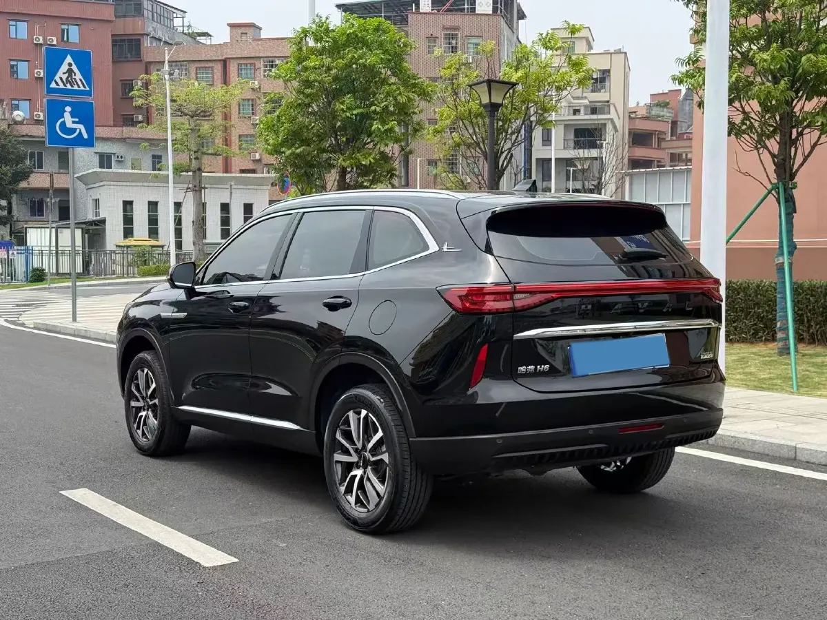 2021 Haval H6 1.5T 169HP L4 7DCT,autocango,china used car exporter,china ev exporter,chinese used car exporter,chinese used ev exporter