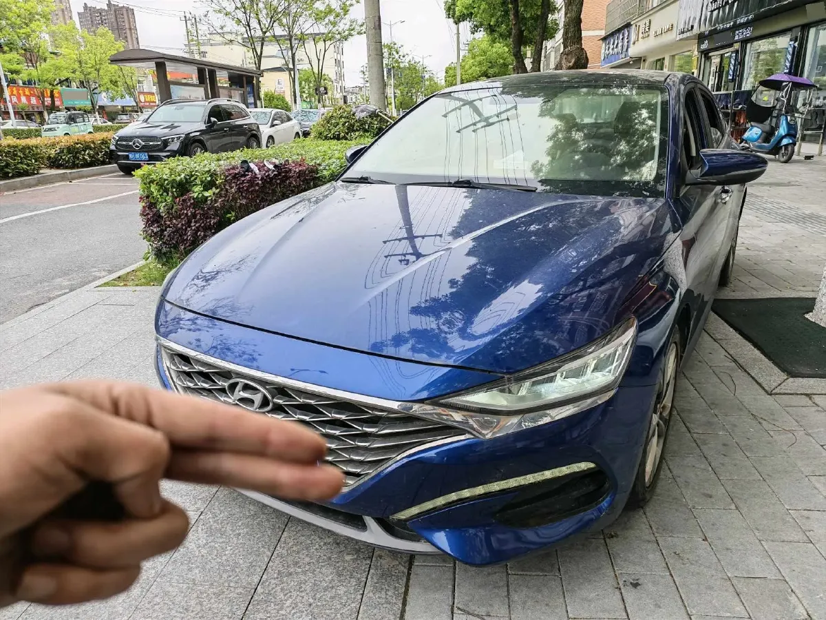2019 Hyundai La Festa 1.6T 190HP L4 7DCT,autocango,china used car exporter,china ev exporter,chinese used car exporter,chinese used ev exporter