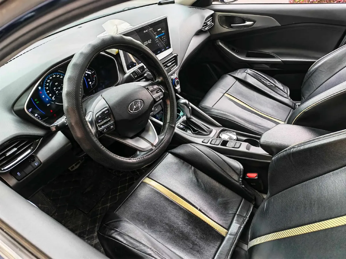 2019 Hyundai La Festa 1.6T 190HP L4 7DCT,autocango,china used car exporter,china ev exporter,chinese used car exporter,chinese used ev exporter