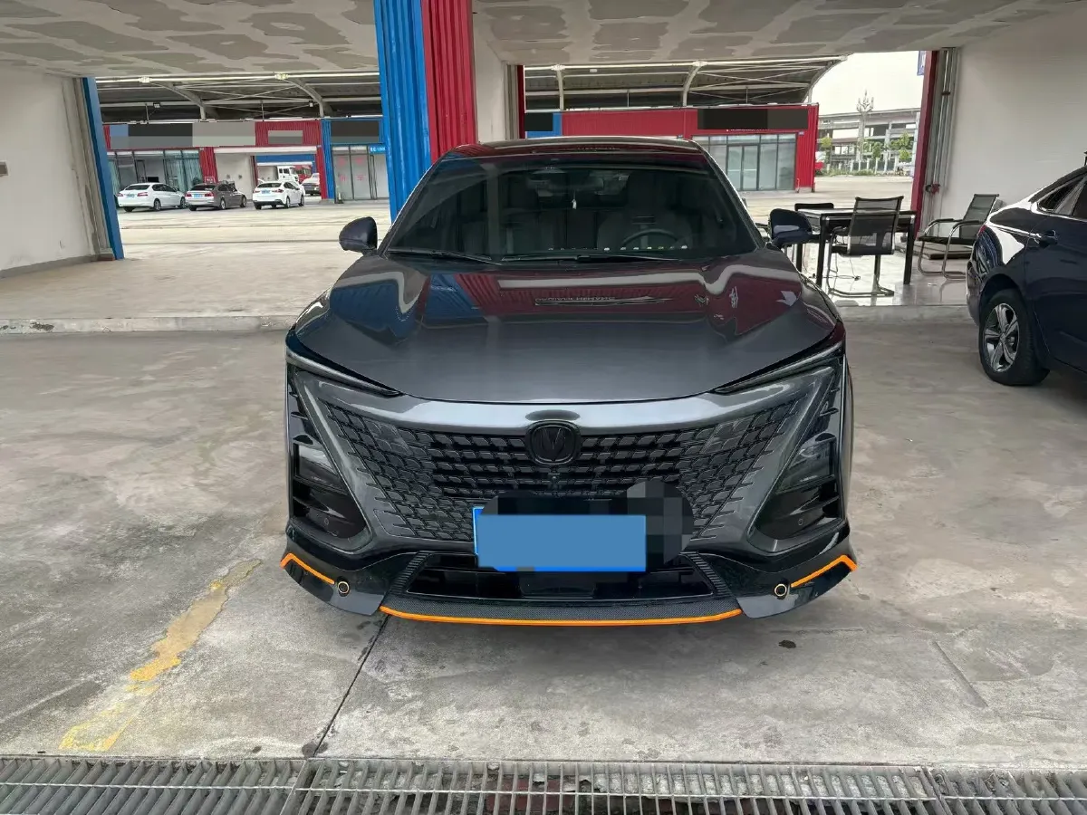 2022 ChangAn UNI-T 1.5T 188HP L4 7DCT,autocango,china used car exporter,china ev exporter,chinese used car exporter,chinese used ev exporter