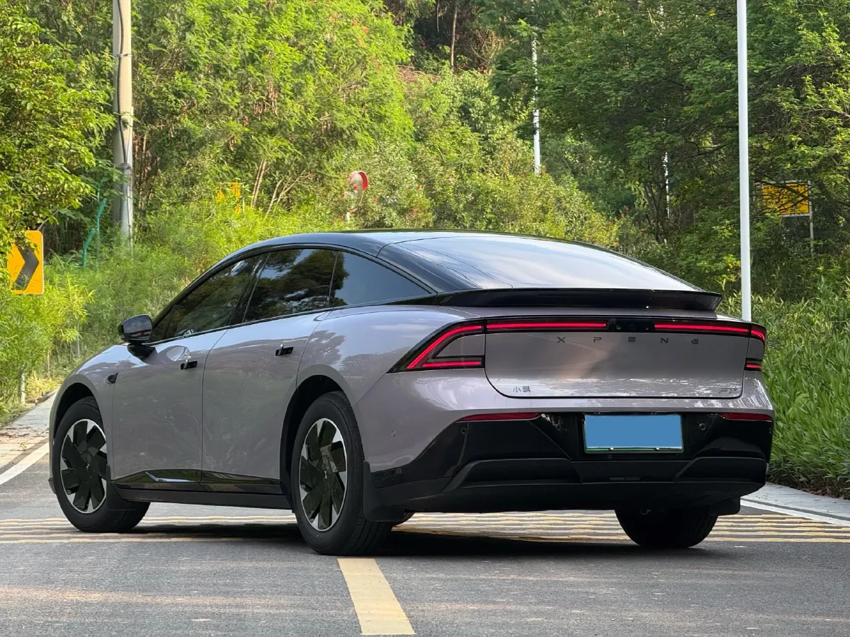 2024 Xpeng P7+ BEV 60.7KWH,autocango,china used car exporter,china ev exporter,chinese used car exporter,chinese used ev exporter