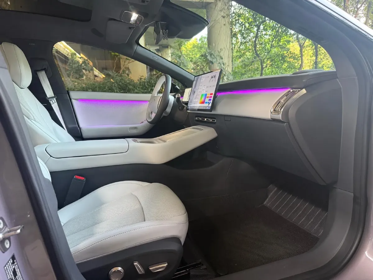 2024 Xpeng P7+ BEV 60.7KWH,autocango,china used car exporter,china ev exporter,chinese used car exporter,chinese used ev exporter