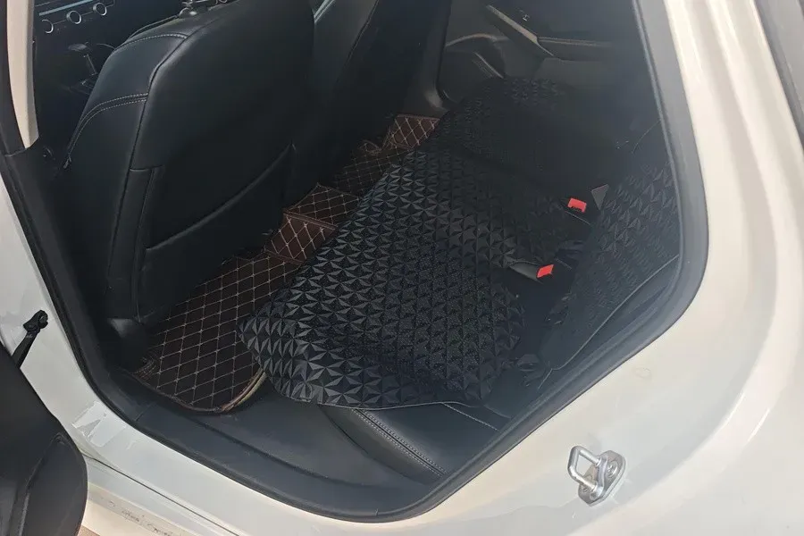 2023 Honda Civic 1.5T 182HP L4 CVT,autocango,china used car exporter,china ev exporter,chinese used car exporter,chinese used ev exporter