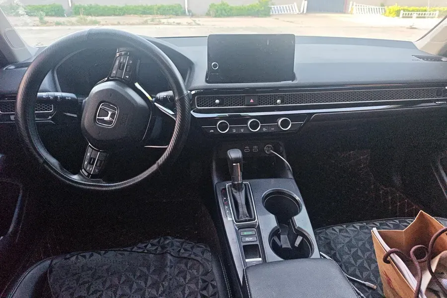 2023 Honda Civic 1.5T 182HP L4 CVT,autocango,china used car exporter,china ev exporter,chinese used car exporter,chinese used ev exporter