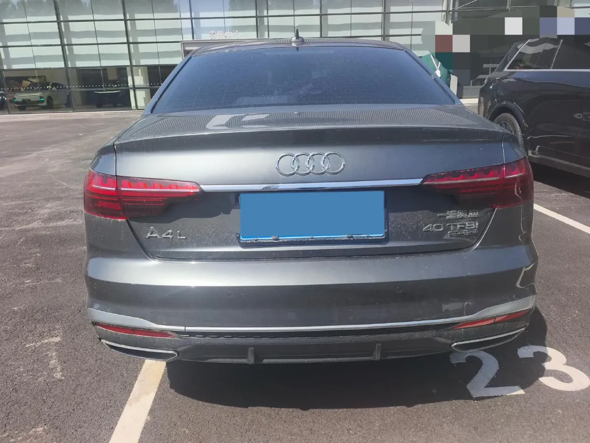 2020 Audi A4L 2.0T 190HP L4 7DCT,autocango,china used car exporter,china ev exporter,chinese used car exporter,chinese used ev exporter