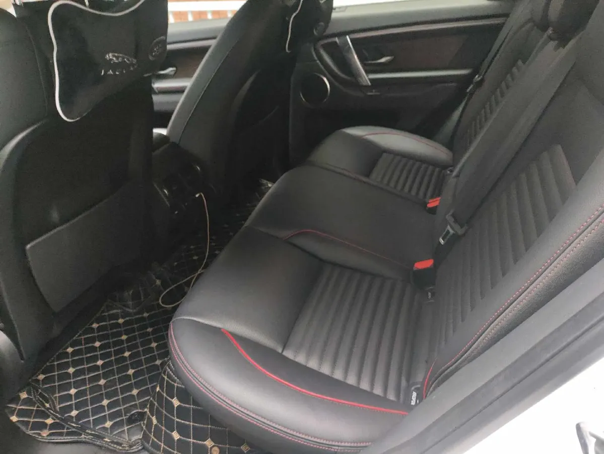 2020 Land Rover Discovery Sport 2.0T 249HP L4 9AT,autocango,china used car exporter,china ev exporter,chinese used car exporter,chinese used ev exporter