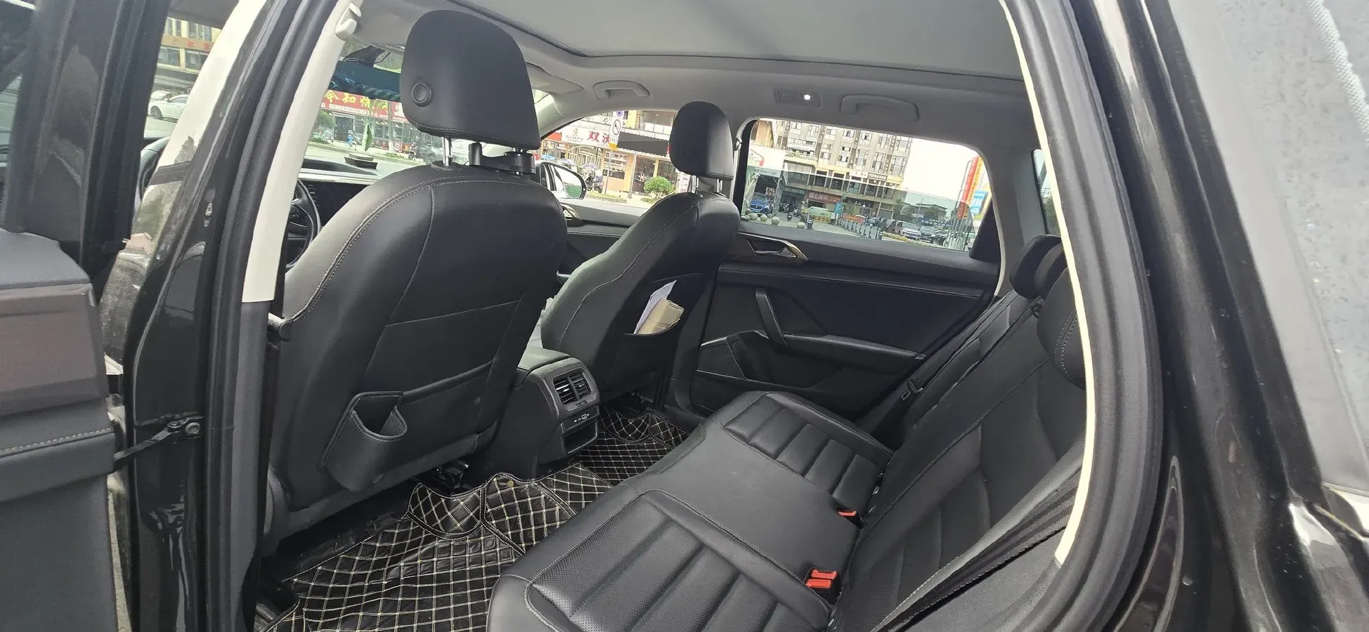 2021 Volkswagen Tharu 1.4T 150HP L4 7DCT,autocango,china used car exporter,china ev exporter,chinese used car exporter,chinese used ev exporter