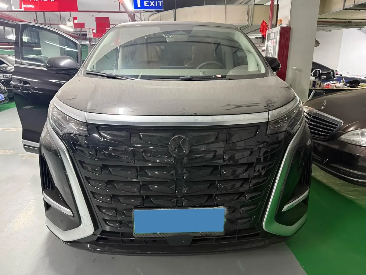 2022 Mercedes-Benz GLC Class 2.0T 197HP L4 9AT,autocango,china used car exporter,china ev exporter,chinese used car exporter,chinese used ev exporter