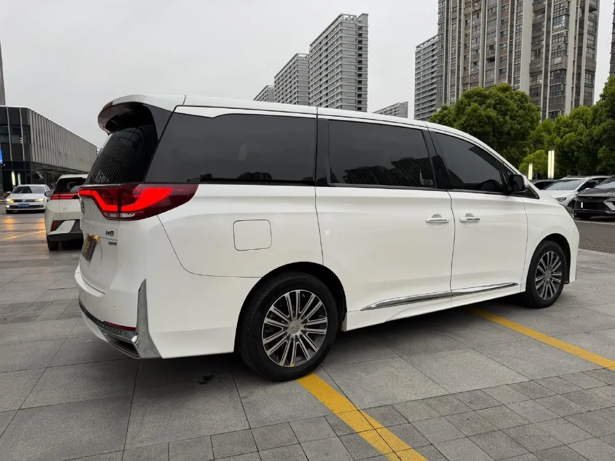 2021 GAC Trumpchi M8 2.0T 252HP L4 8AT,autocango,china used car exporter,china ev exporter,chinese used car exporter,chinese used ev exporter
