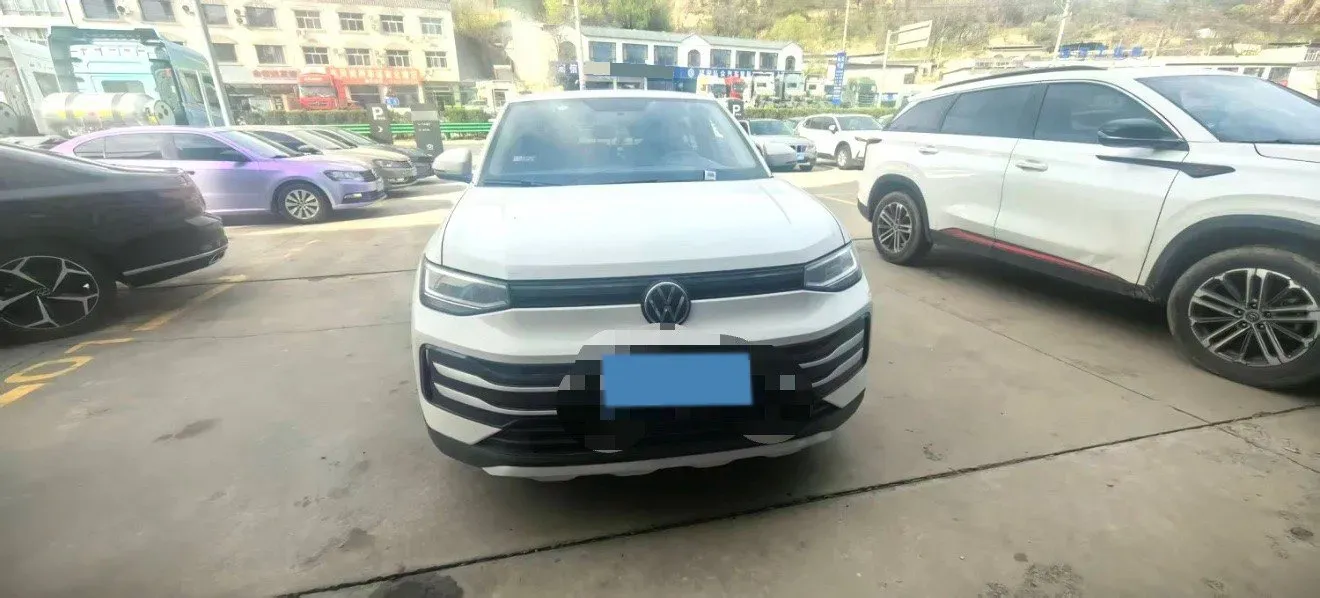 2025 Volkswagen Tharu 1.5L 110HP L4 6AT,autocango,china used car exporter,china ev exporter,chinese used car exporter,chinese used ev exporter