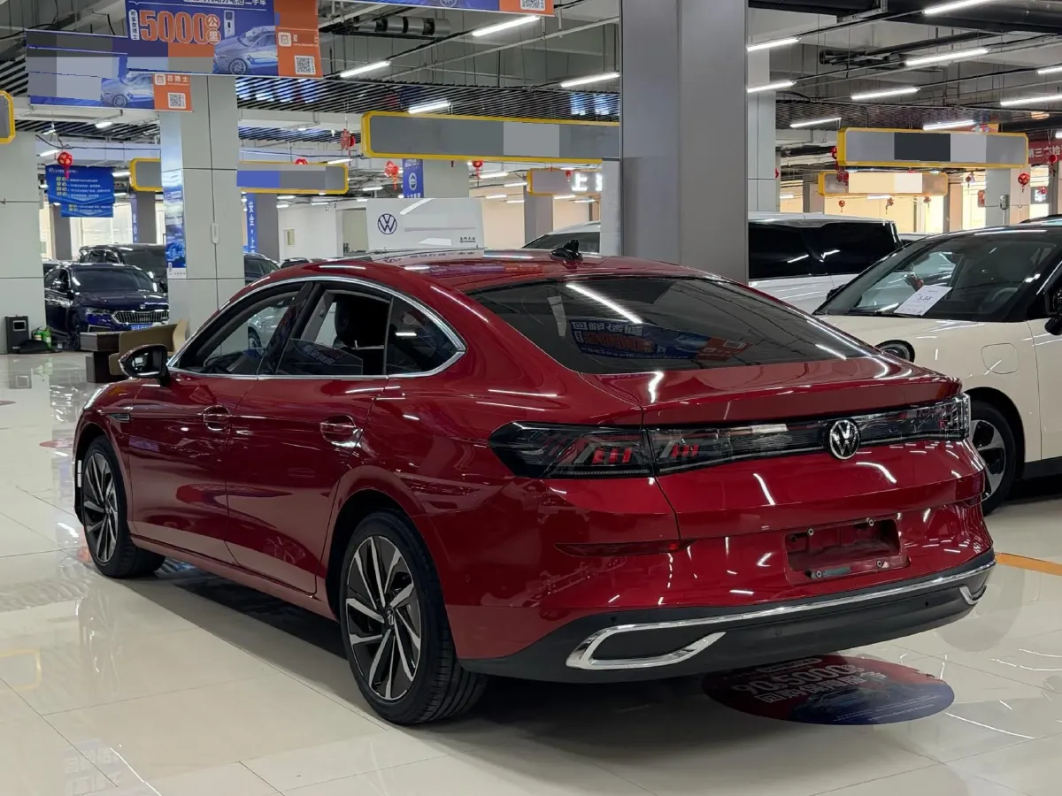 2022 Skoda Superb 2.0T 186HP L4 7DCT,autocango,china used car exporter,china ev exporter,chinese used car exporter,chinese used ev exporter