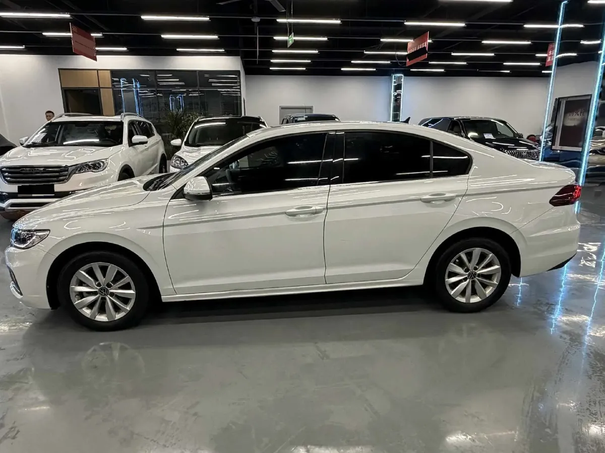 2021 Volkswagen Bora 1.5L 113HP L4 6AT,autocango,china used car exporter,china ev exporter,chinese used car exporter,chinese used ev exporter