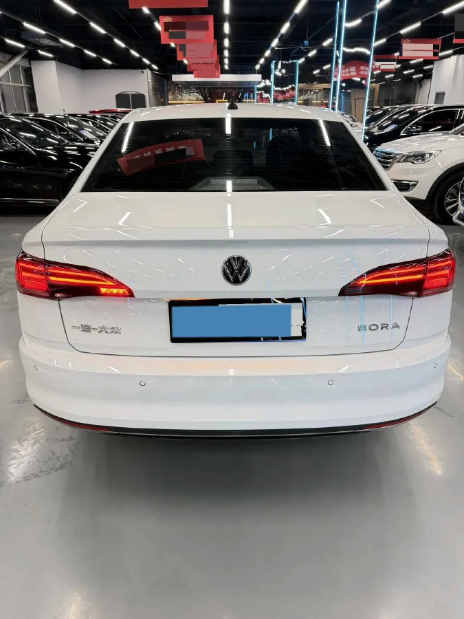 2021 Volkswagen Bora 1.5L 113HP L4 6AT,autocango,china used car exporter,china ev exporter,chinese used car exporter,chinese used ev exporter